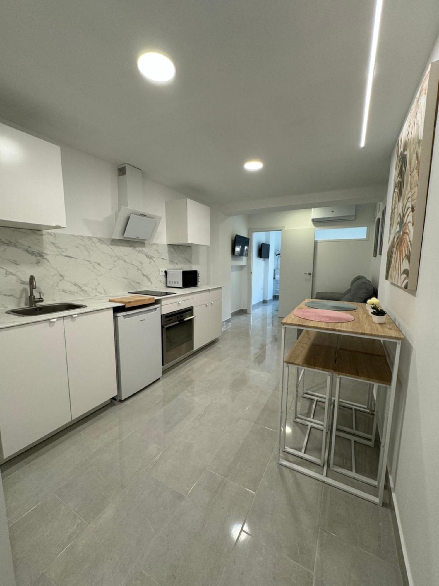 Apartamento Leon Centrico, Moderno Y Muy Equipado 알만사 외부 사진